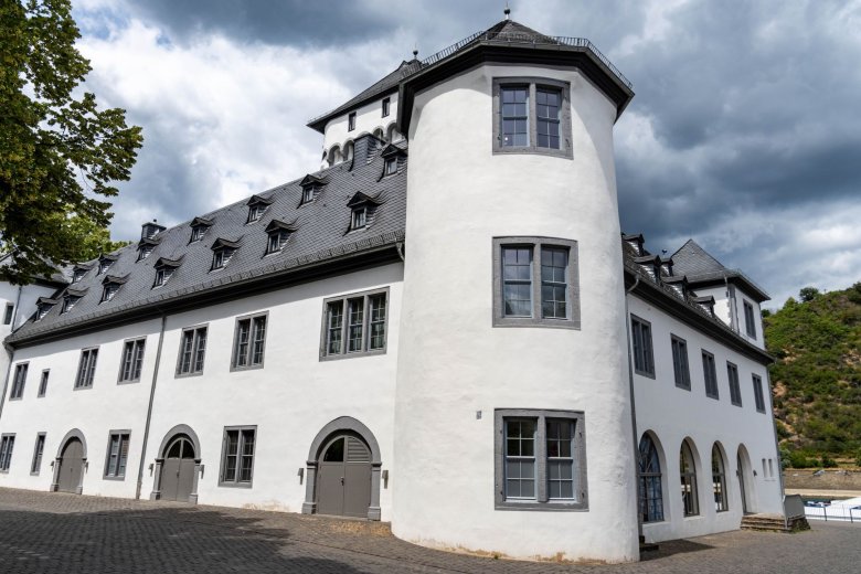 Im aktuell leerstehenden Süd- und Ostflügel im Erdgeschoss der Kurfürstlichen Burg in Boppard soll künftig die Stadtbücherei eine neue Heimat finden. 