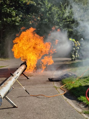 Auch die Bekämpfung von Gasbränden war Teil des Trainings in Weeze.