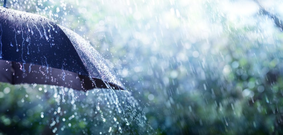 Der DWD warnt für den Zeitraum von Freitag, 17. Mai, 6 Uhr bis Samstag, 18. Mai, 2 Uhr vor Dauerregen.