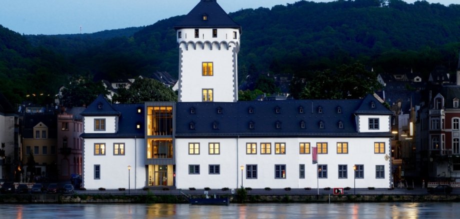 Das Foto zeigt die Kurfürstliche Burg in Bopparrd, in der sich das Musum befindet.