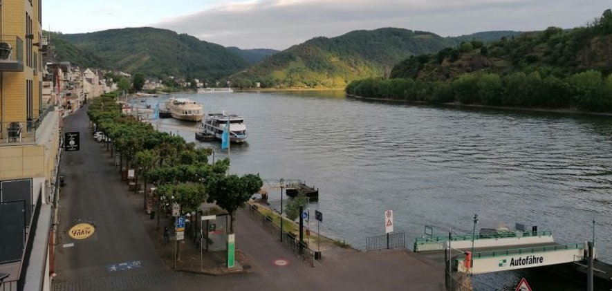 Das Foto zeigt den Rhein in Boppard.