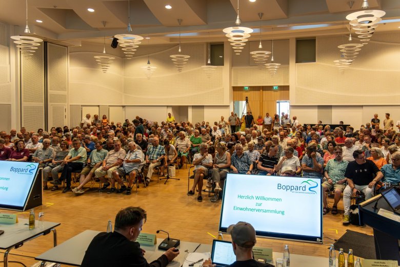 Die Einwohnerversammlung zur Neugestaltung der Bopparder Rheinallee stieß auf großes Interesse. 