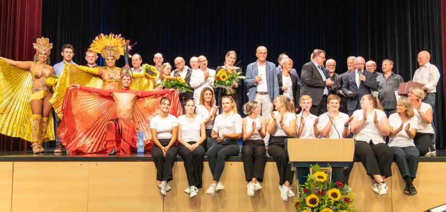 Zahlreiche Akteure sorgten bei der Großen Bopparder Weinprobe für einen gelungenen Abend. 